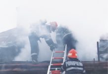 Le-a luat foc casa în timp ce dormeau