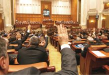Constituirea comisiilor pentru controlul SIE şi SRI, luni, în Parlament
