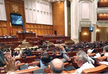 Salarii mai mari pentru medicii militari, poliţişti, funcţionari publici din penitenciare, ANPC