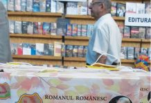 S-a deschis Târgul de Carte „Ploieştiul citeşte”