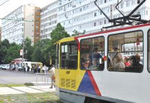 Transportul public din Ploieşti, pe un butoi cu pulbere