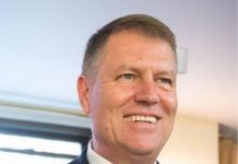 Klaus Iohannis s-a întâlnit cu românii stabiliţi în SUA