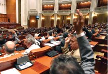 Camera Deputaţilor cumpără becuri de 354.000 de lei