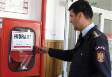 Peste o sută de mii de lei, valoarea amenzilor aplicate de pompierii prahoveni pentru nereguli în ceea ce priveşte stingerea incendiilor