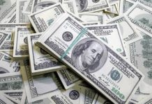 Ruşii sunt datori la cămătari aproape 2 miliarde de dolari