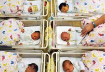 Eurostat: Procentul bebeluşilor care s-au născut în afara căsătoriei a crescut în toate statele membre ale UE