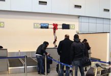 Numărul românilor şi al bulgarilor care emigrează în Marea Britanie a început să scadă