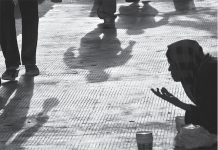 Oamenii bogaţi nu trăiesc mai mult decât cei săraci