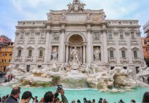 Scandal pe banii aruncaţi de turişti în Fontana di Trevi