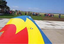 Elevi de la şcolile din apropierea Ploieştiului au învăţat să zboare!