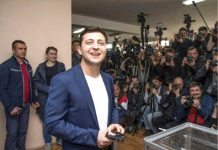 UE salută „puternicul ataşament” al Ucrainei faţă de democraţie după alegerea lui Zelenski