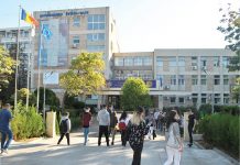 UPG Ploieşti a început noul an universitar cu cel mai mic număr de studenţi înregistrat în ultimii 30 de ani!