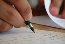 Peste 8.800 de absolvenţi ai universităţilor de medicină şi farmacie au susţinut ieri examenul de rezidenţiat