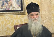 Mitropolitul Muntenegrului, care afirmase că „pelerinajele sunt vaccinul lui Dumnezeu”, a murit din cauza COVID-19