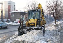 Municipalitatea susţine că este pregătită pentru prima întâlnire a Ploieştiului cu zăpada