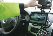 Vitezoman și fără permis de conducere, un bărbat a fost reținut după o urmărire de zeci de kilometri, pe DN1