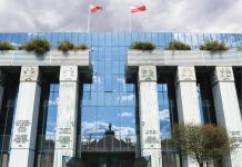 Polonia va desfiinţa camera disciplinară a Curţii Supreme