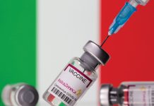 Italia a atins ţinta de vaccinare anti Covid-19 cu schema completă a 80% din populaţia peste 12 ani