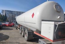 Bărbat prins în parcarea stadionului „Astra” furând produs petrolier