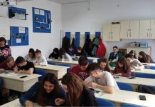 Cinci echipe de elevi prahoveni s-au calificat în finala concursului pe tema protejării vieţii şi a integrităţii angajaţilor la locul de muncă