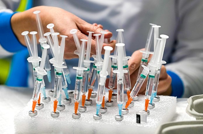 APTOPIX Virus Outbreak Spain