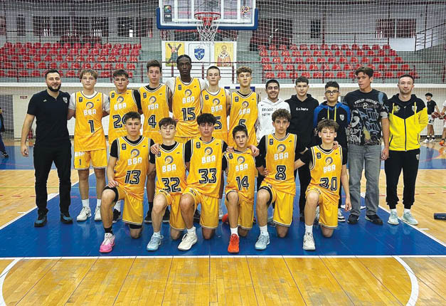 Echipa de baschet „U16”