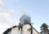 Biserica arsă din Poienarii Burchii, clădită în vremea lui Matei Basarab, distrusă de incendiu!