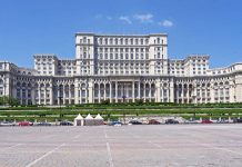 Statul ar putea verifica automat autenticitatea diplomelor la angajare