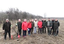 „O onoare” pentru personalul Ocolului Silvic Verbila de a participa la o acţiune de plantare pe raza comunei Lipăneşti