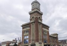 Nouă decenii de la inaugurarea Halelor Centrale din Ploiești