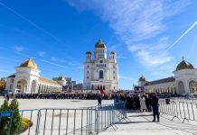 Patriarhia a anunţat programul vizitării Catedralei Naţionale, valabil după încheierea perioadei în care pelerinii au avut acces în Sfântul Altar