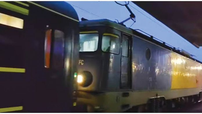 trenul Unirii Ploiesti