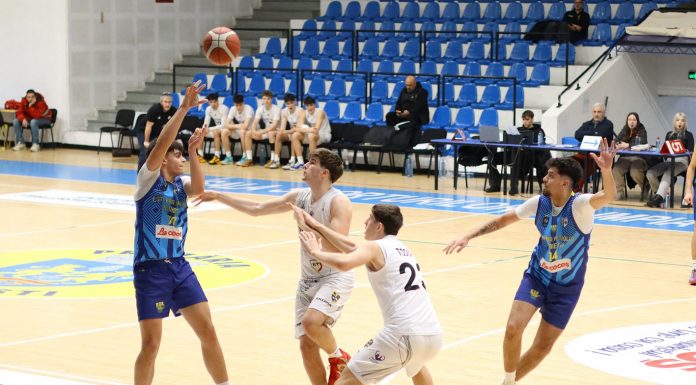 Victorii la foc automat