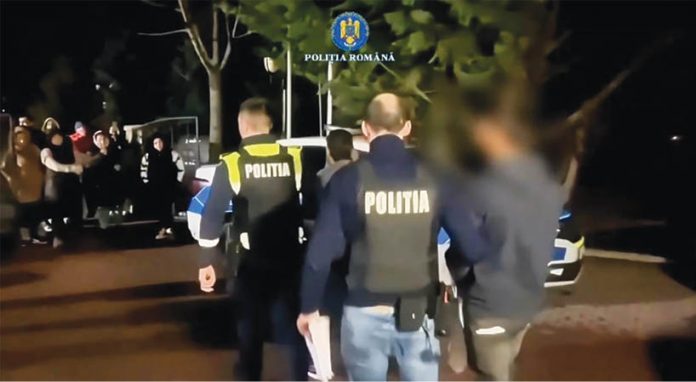furt de lemne_retiuti politie