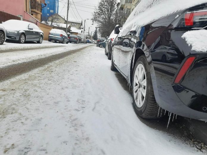 zapada_strada_masina