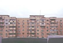 Proprietarii de locuinţe mai vechi de 50 de ani vor plăti impozite mai mici