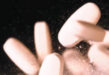 Femeile la menopauză – ținta unei industrii uriașe de produse „minune”